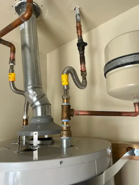 Water heater installation and plumbing repair in Glen Campbell